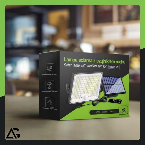 LAMPA SOLARNA LED 300W Z OSOBNYM PANELEM + PILOT - obrazek 2